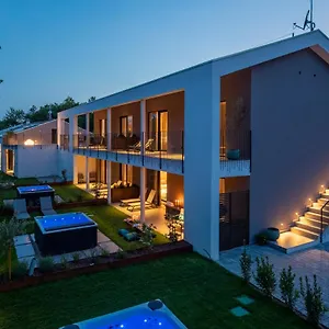 Shiloh Private Luxury Apartment
