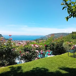 Montegolo Apartment